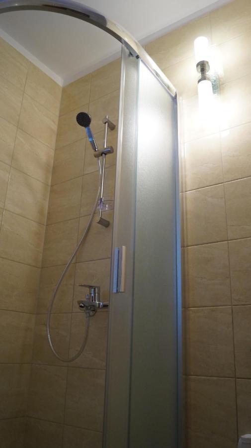 Apartment Sinko - Free Garage Parking, Central, 2 Bedrooms 4 Single Beds, Flexi Check-Out Budapeszt Zewnętrze zdjęcie