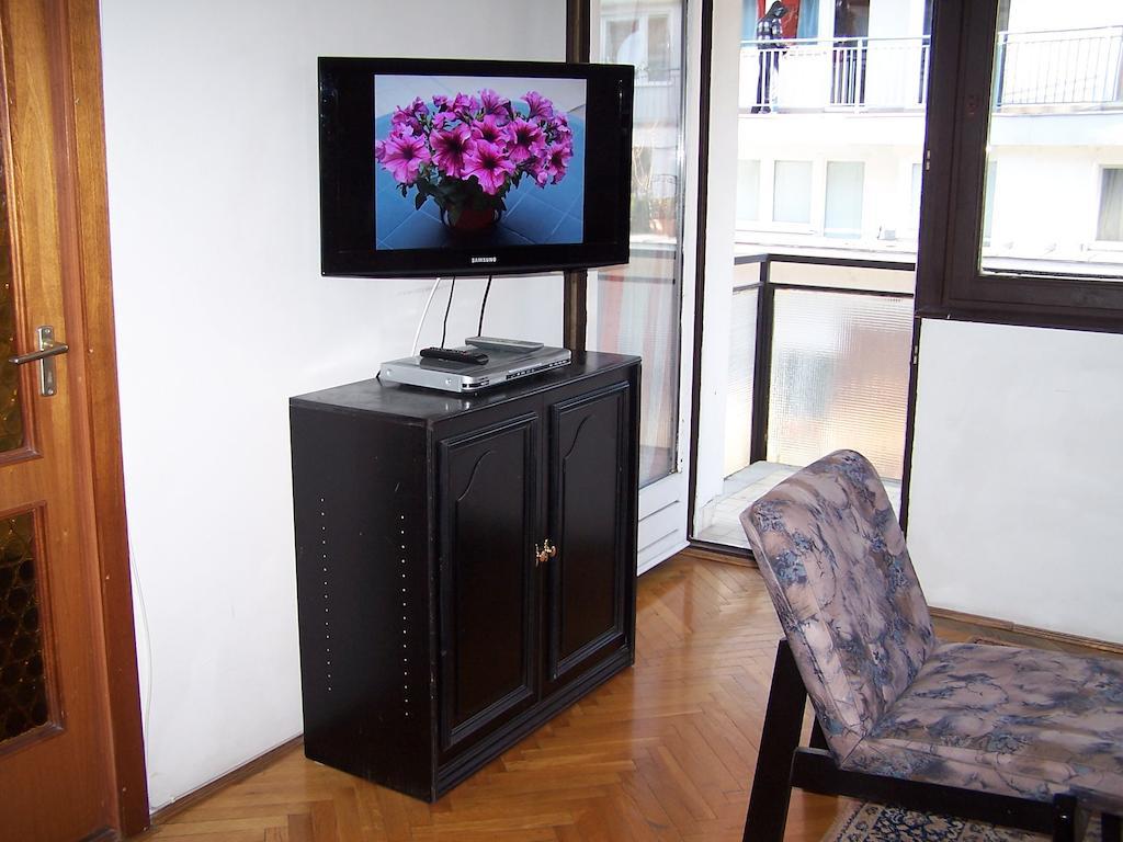 Apartment Sinko - Free Garage Parking, Central, 2 Bedrooms 4 Single Beds, Flexi Check-Out Budapeszt Zewnętrze zdjęcie